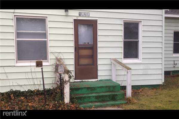 1838 S Getty St - Photo 2 of 3