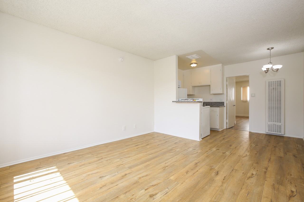 12456 - 12460 Culver Boulevard - Photo 2 of 11