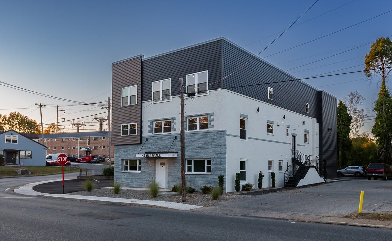 44 Yale Avenue - Photo 2 of 50