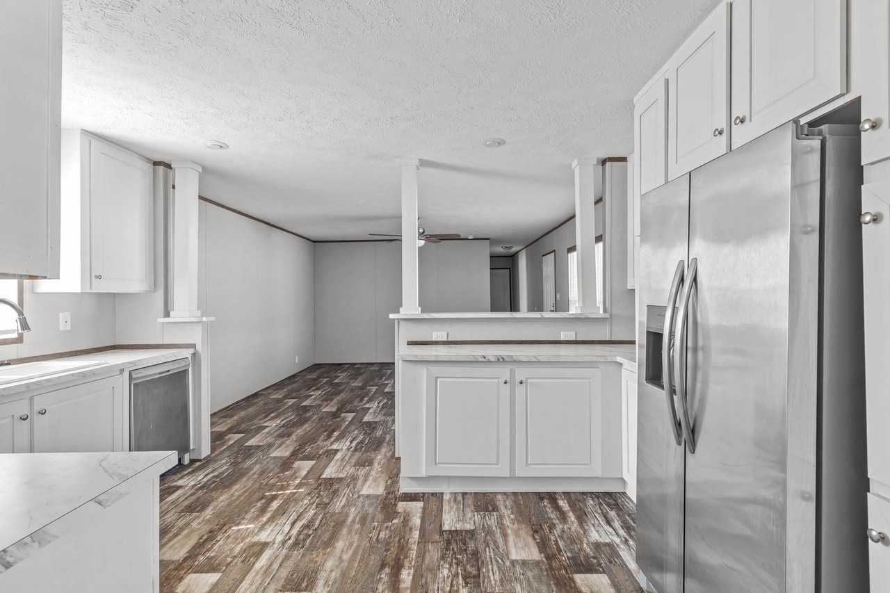 119 Starwood Circle - Photo 3 of 9