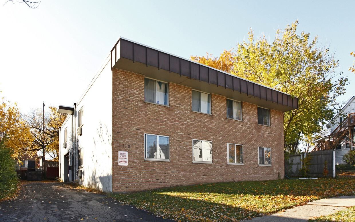 110 Hill St - Photo 2 of 2