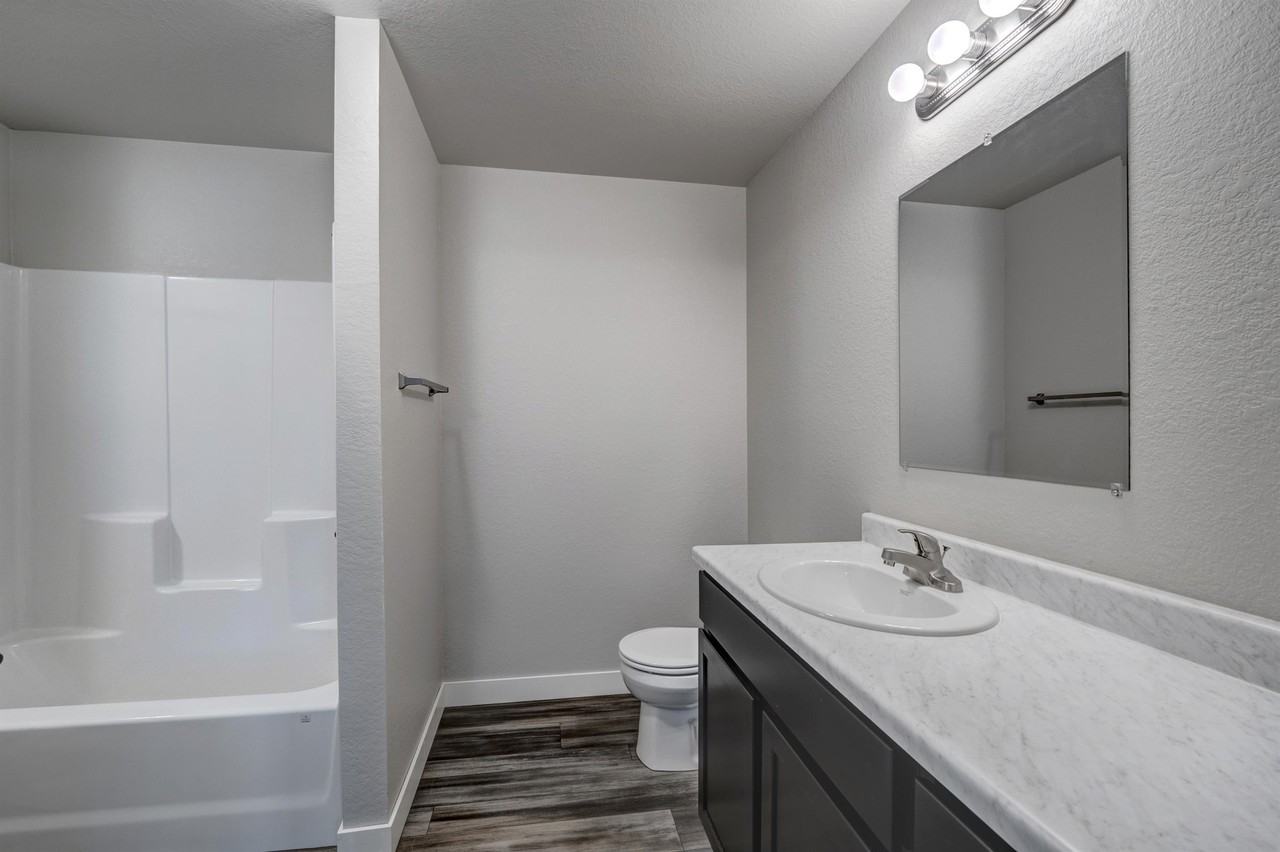 4813 5th Street - Photo 3 of 24