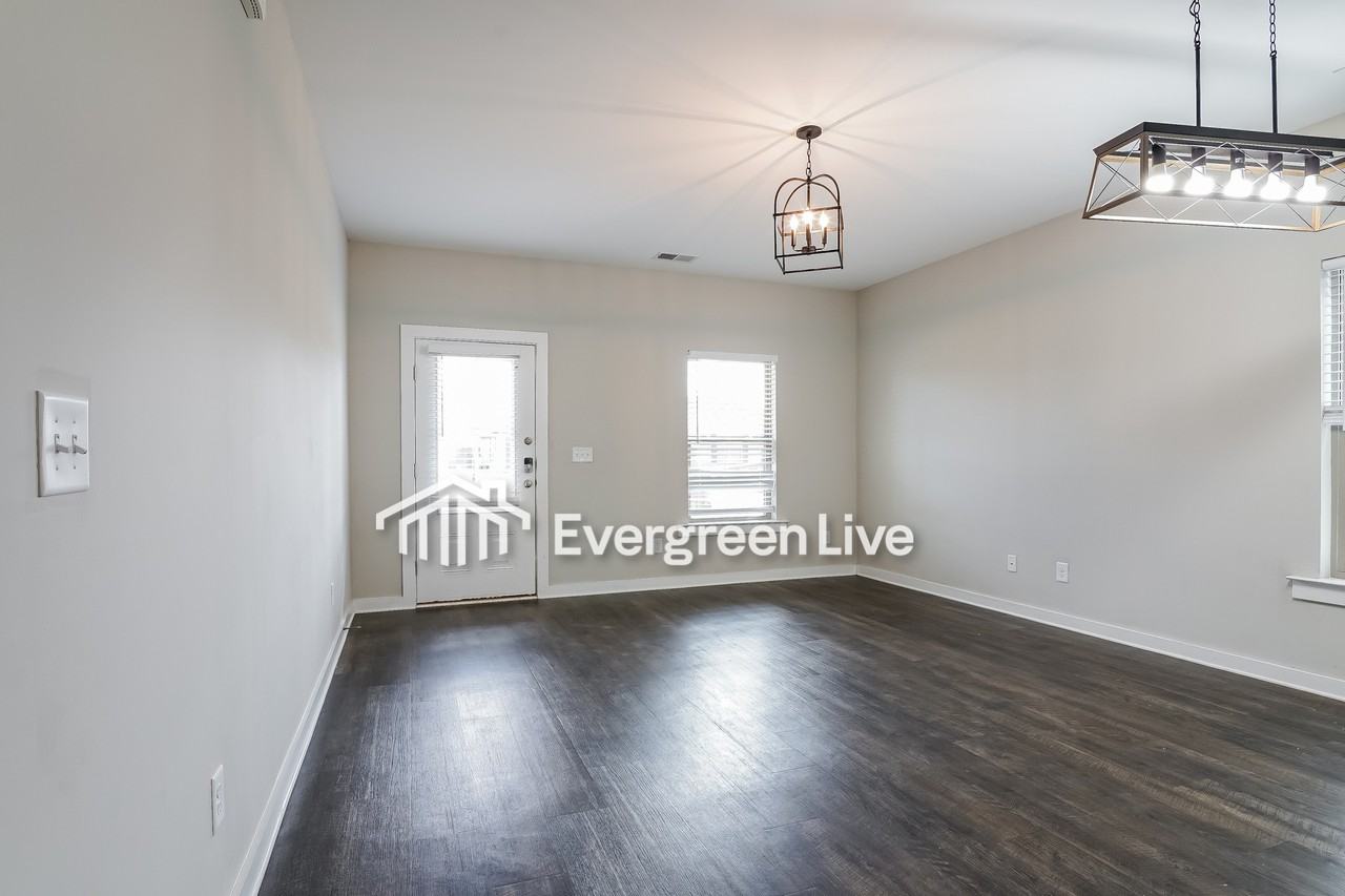 149 Park Drive North - Photo 3 of 16