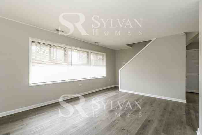 26 Red Cedar Dr - Photo 3 of 15
