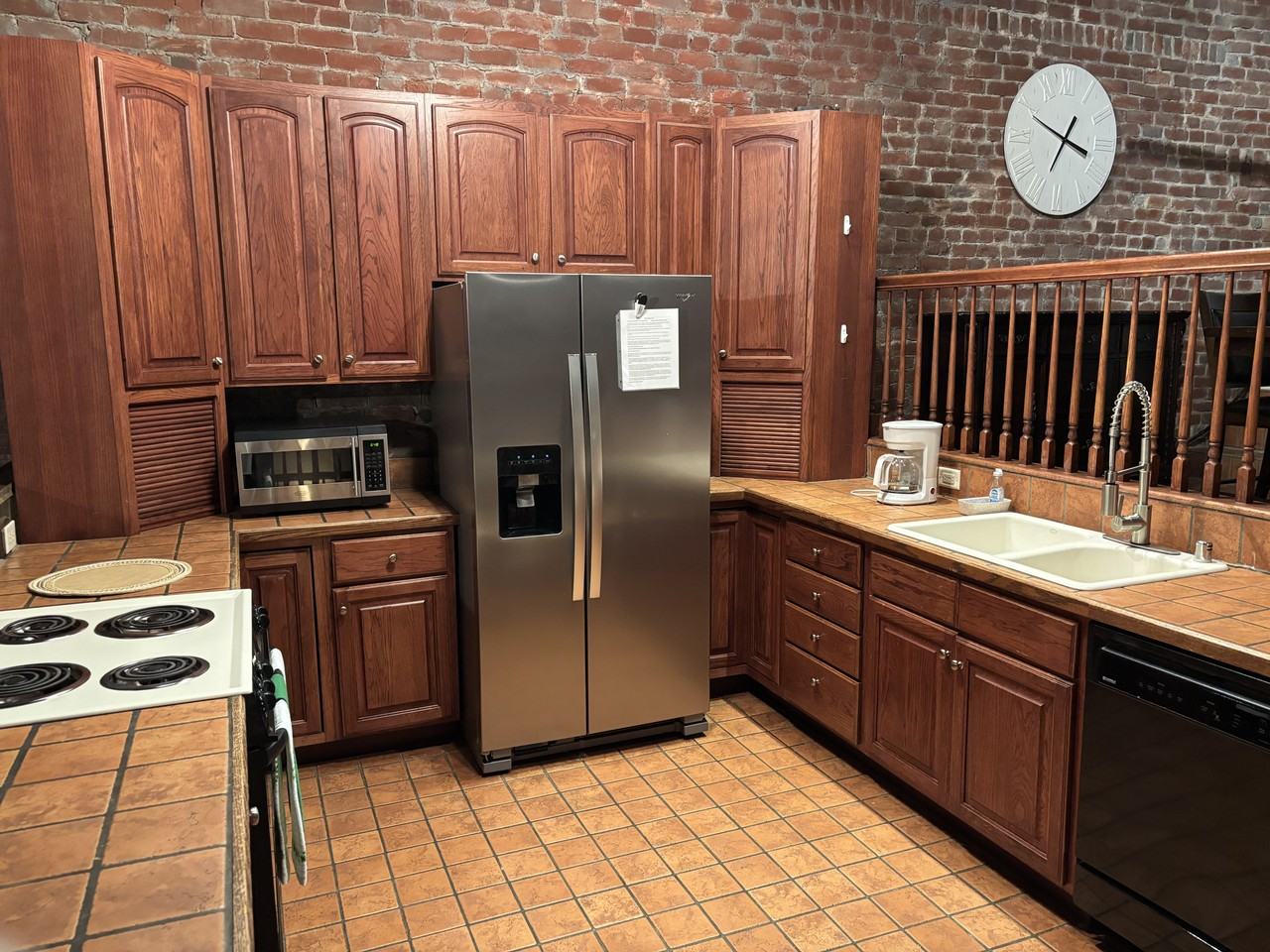 413 Broadway St #STEE - Photo 6 of 20