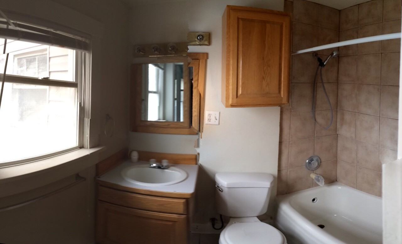 620 E Wyeth St - Photo 2 of 10