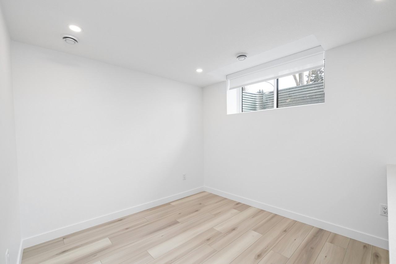 8664 77 St Nw Bsmt 2 #BS2 - Photo 3 of 20