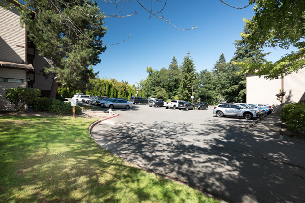 Beardslee Place - Photo 6 of 14