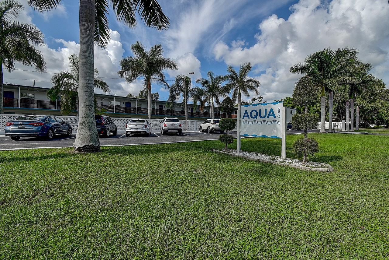 Aqua 550 - Photo 2 of 10