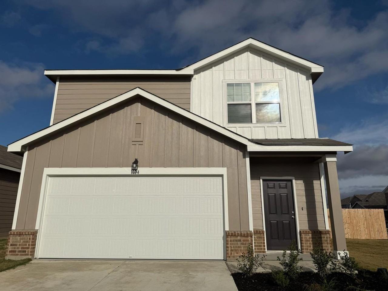 1104 King Eider - Photo 2 of 20