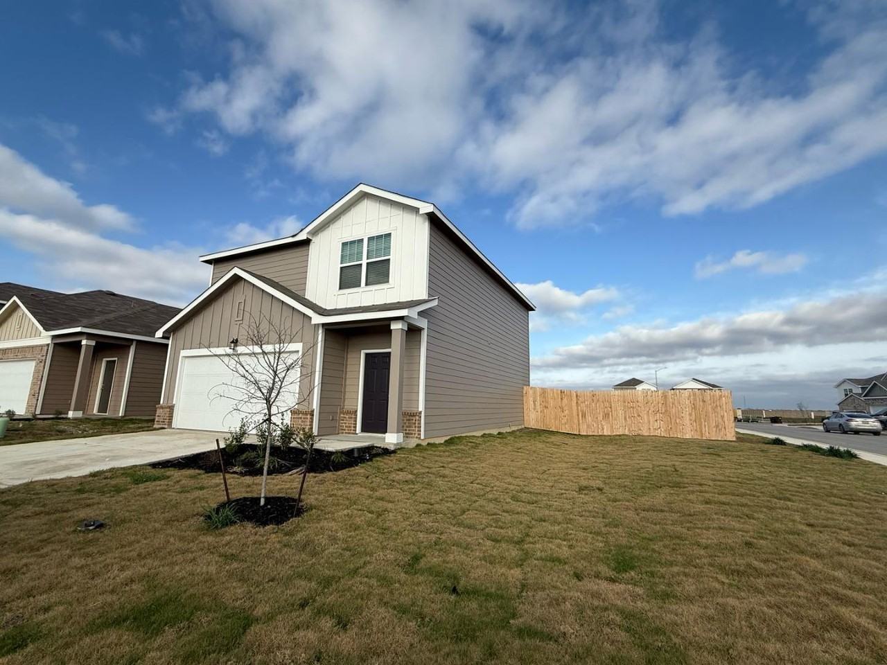 1104 King Eider - Photo 3 of 20