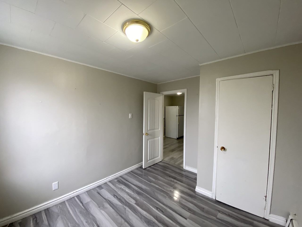 21 Courtenay Avenueunit 3 #3 - Photo 4 of 7