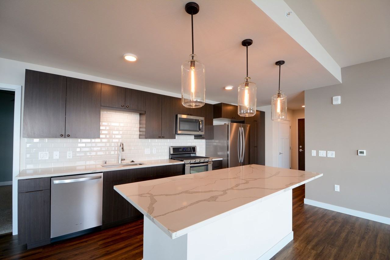 151 E Wilson - Photo 5 of 17