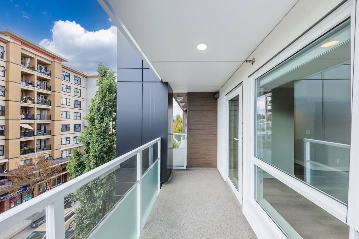 408 East Columbia Street - Photo 16