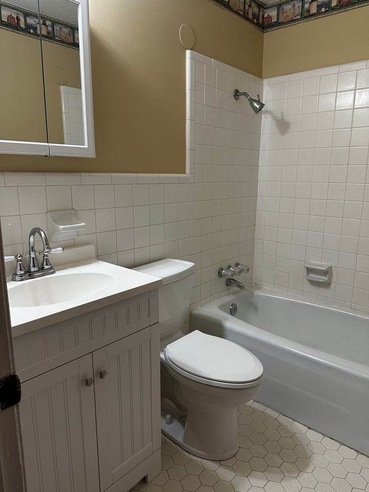 204 Walnut Dr - Photo 6 of 15