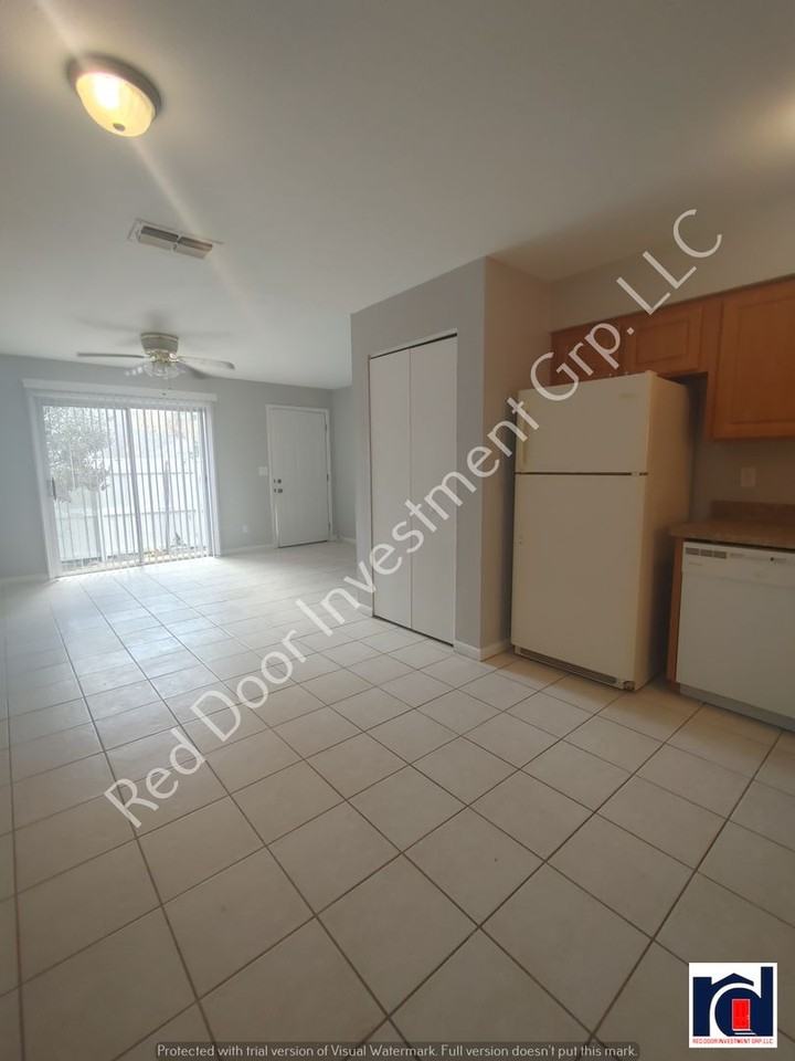 1870 Se 40th Street Rd #A - Photo 7 of 27