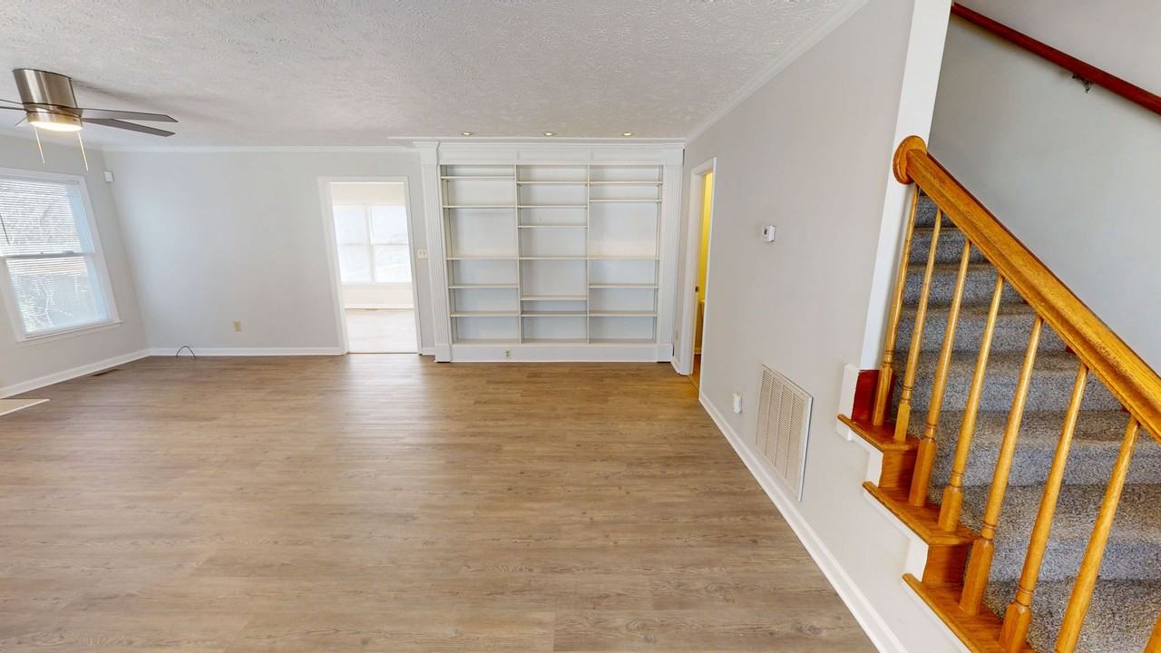 2561 Lull Water Dr - Photo 2 of 35