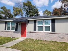featured image of 1306 Marshall St
