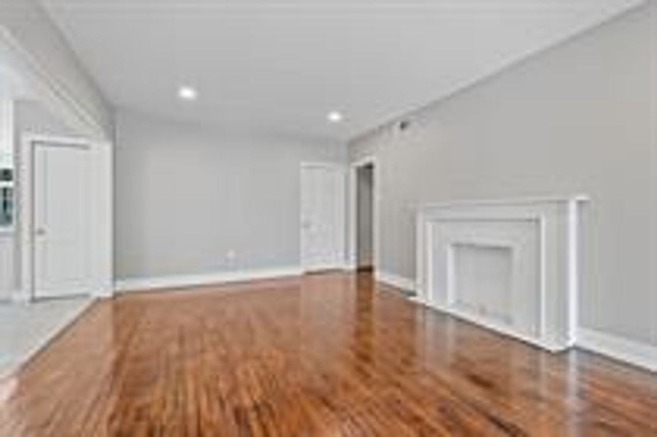 416/418 East State Street - Photo 4 of 12