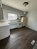 821 W 8th - Photo 1 of 1