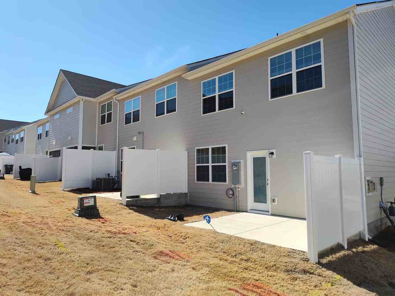 6017 Chelsea Oaks Rdg - Photo 2 of 31