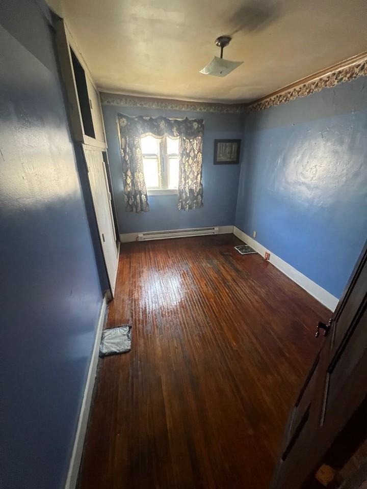 848 N 7th St - Photo 5 of 8