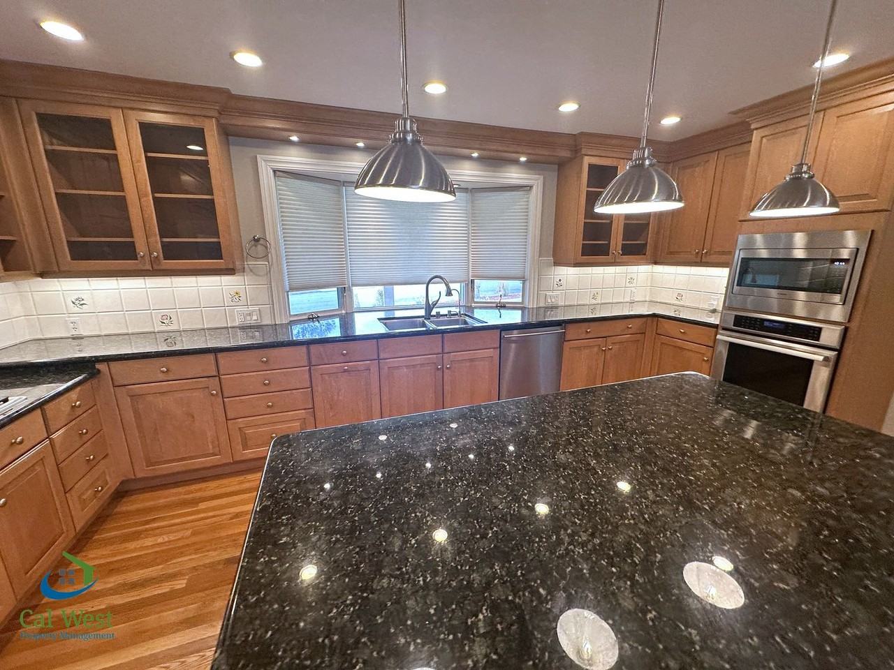 6579 Bose Ln - Photo 3 of 50