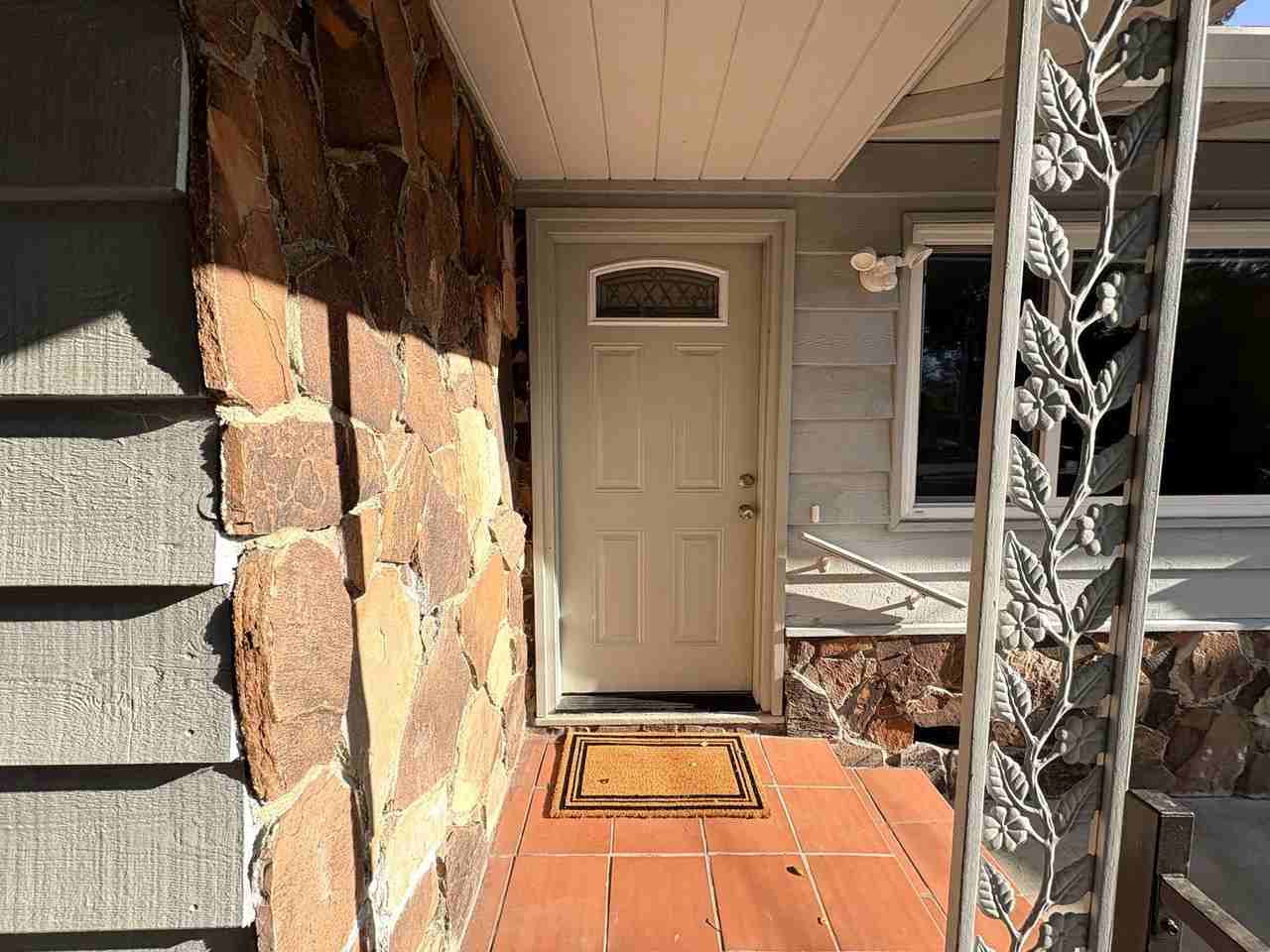 1581 Hawes Ct - Photo 4 of 18