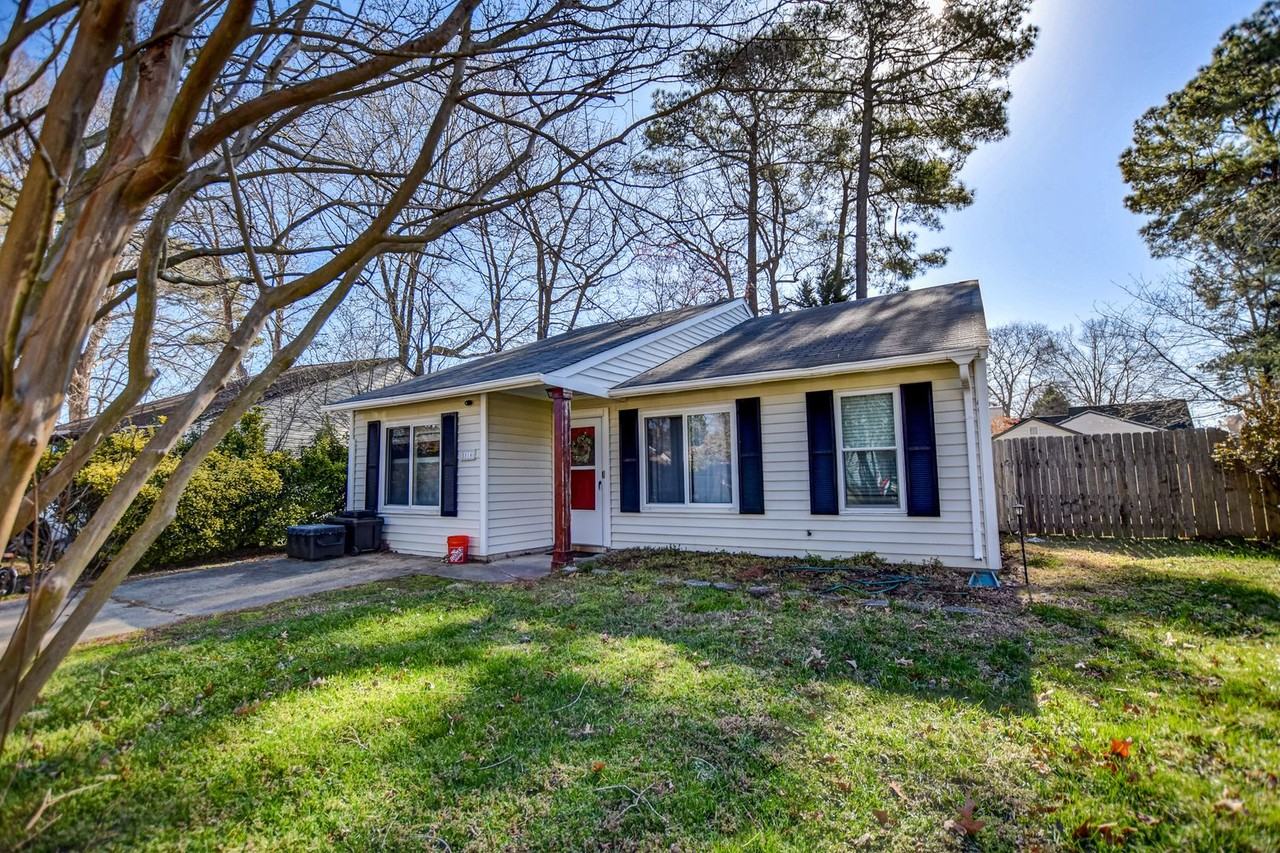 1514 Snowbird Ct - Photo 2 of 32