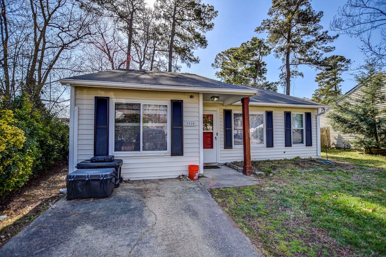 1514 Snowbird Ct - Photo 4 of 32