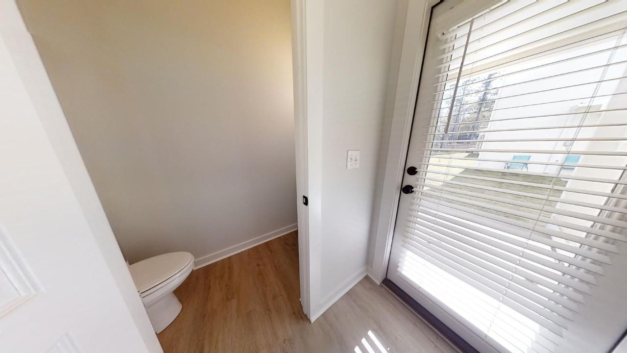 702 Northern Village Ct - Photo 7 of 17