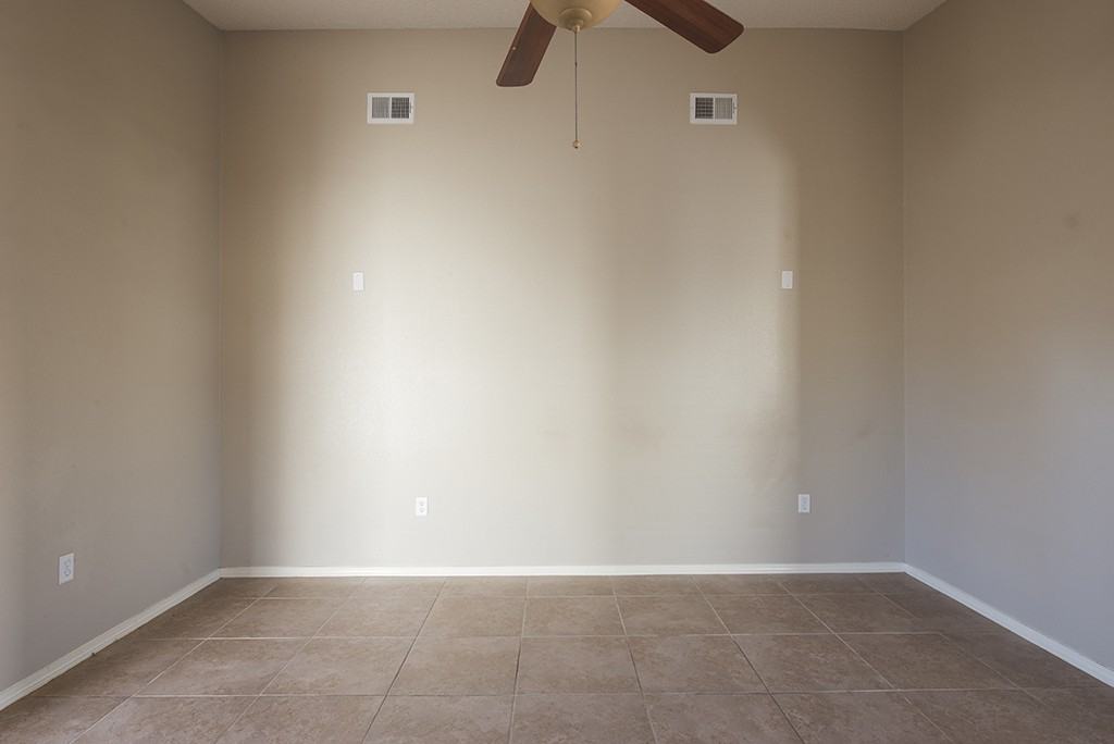 14259 Gil Reyes Dr - Photo 3 of 24