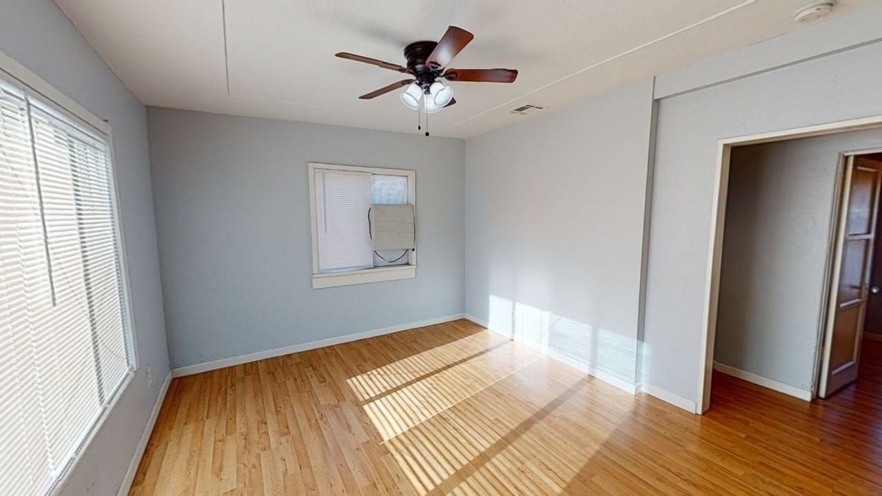 4189 Mountain Dr - Photo 2 of 13