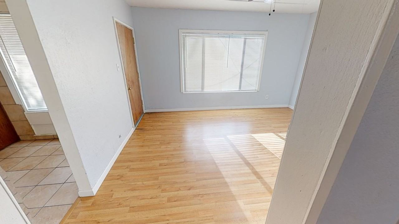 4189 Mountain Dr - Photo 3 of 13