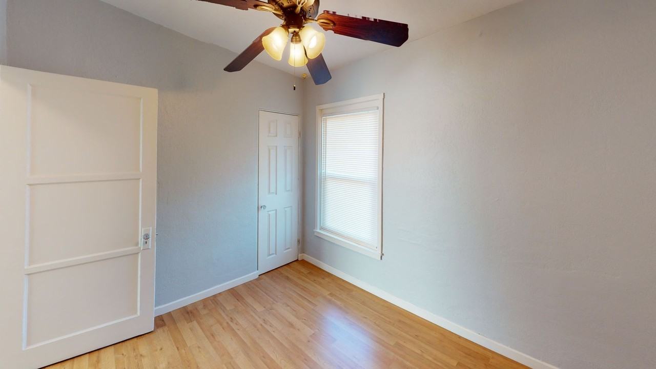 4189 Mountain Dr - Photo 7 of 13