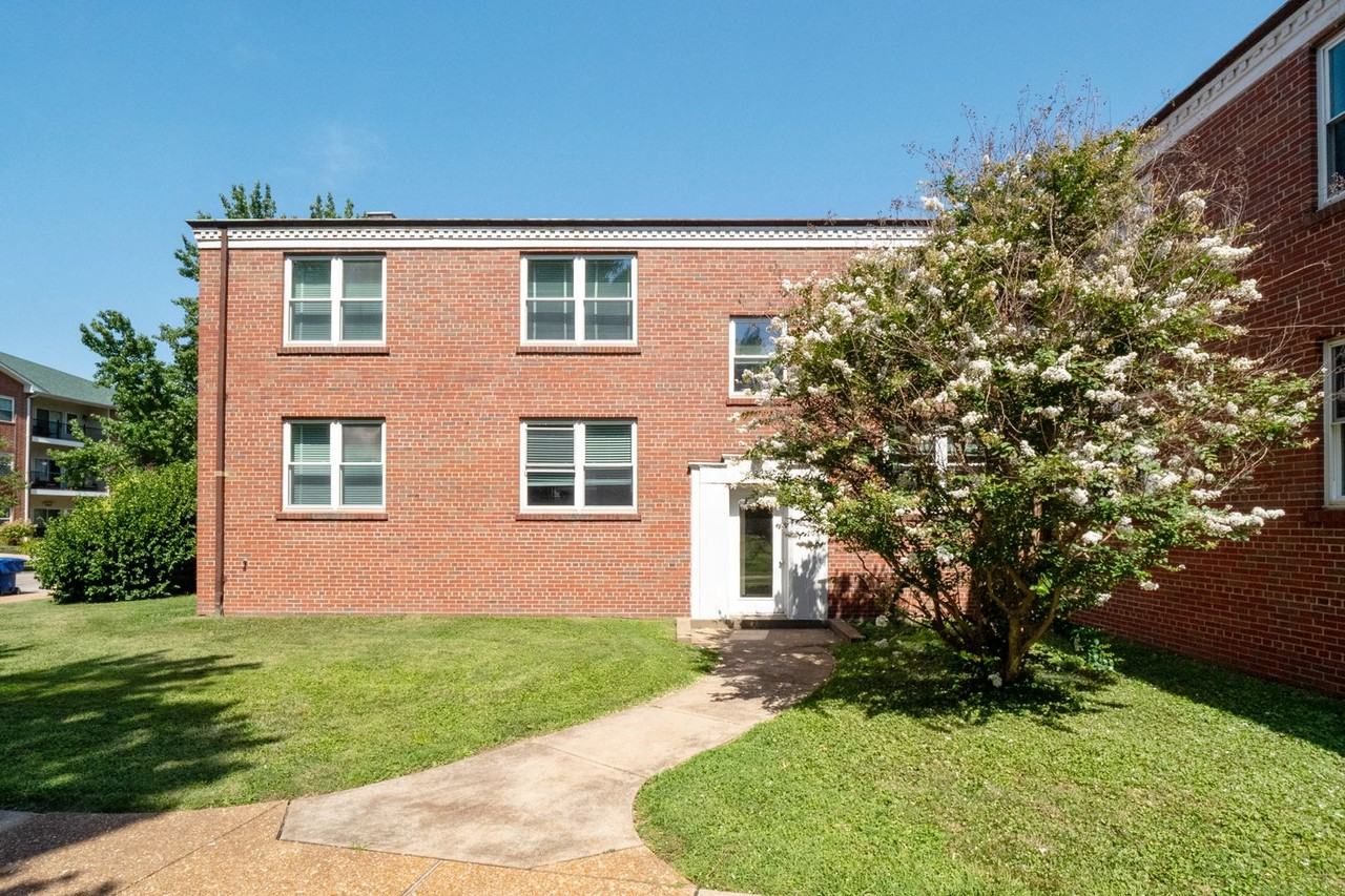 6225 Sunshine Dr - Photo 2 of 22