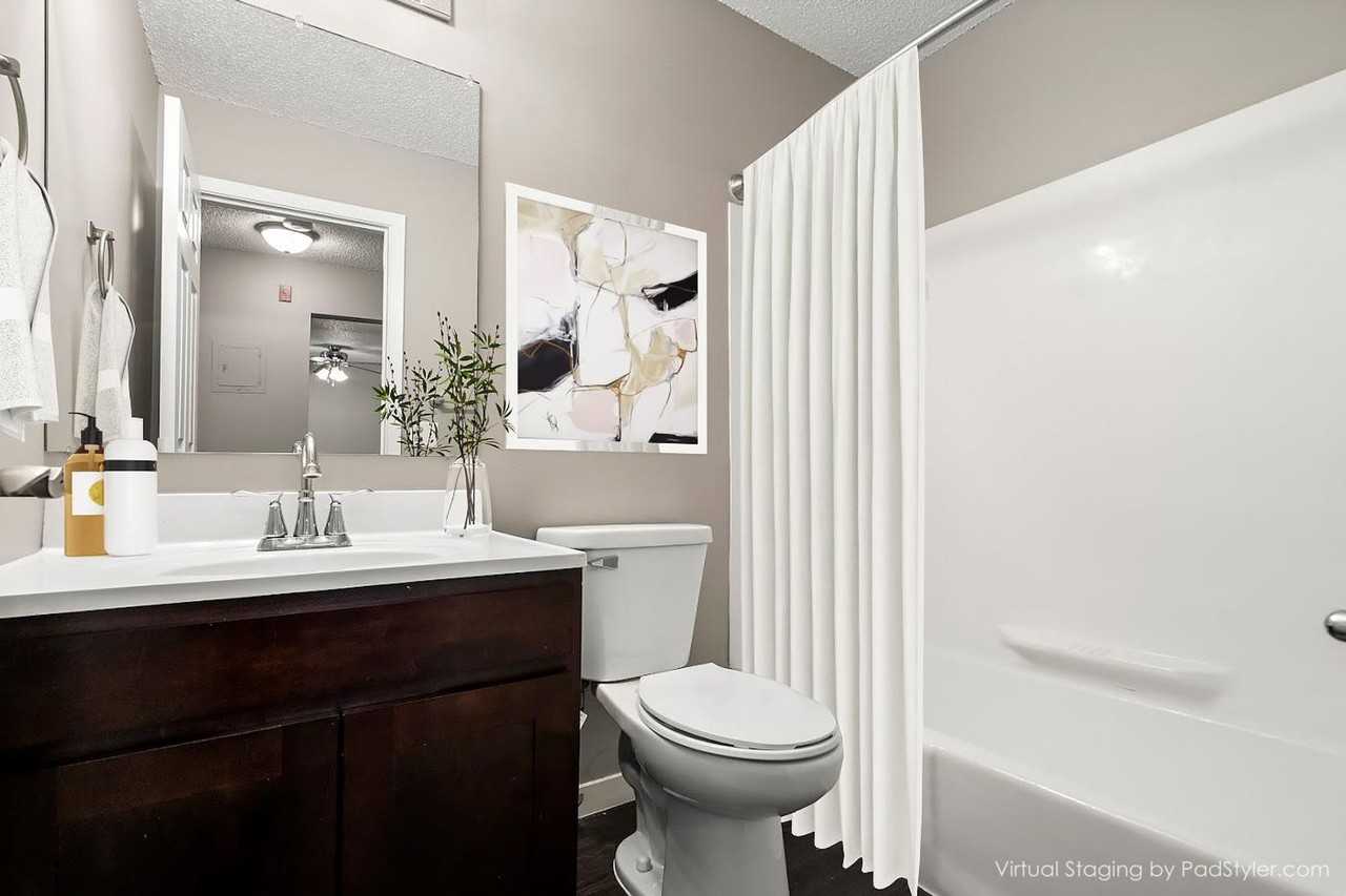 Granite Creek Apartments - Photo 2 of 8