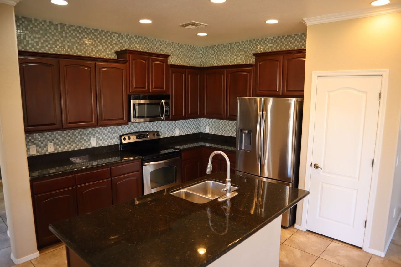 5499 Canteria Ct - Photo 2 of 50