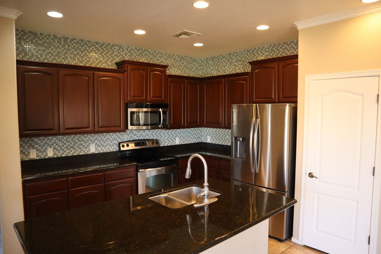 5499 Canteria Ct - Photo 3 of 50