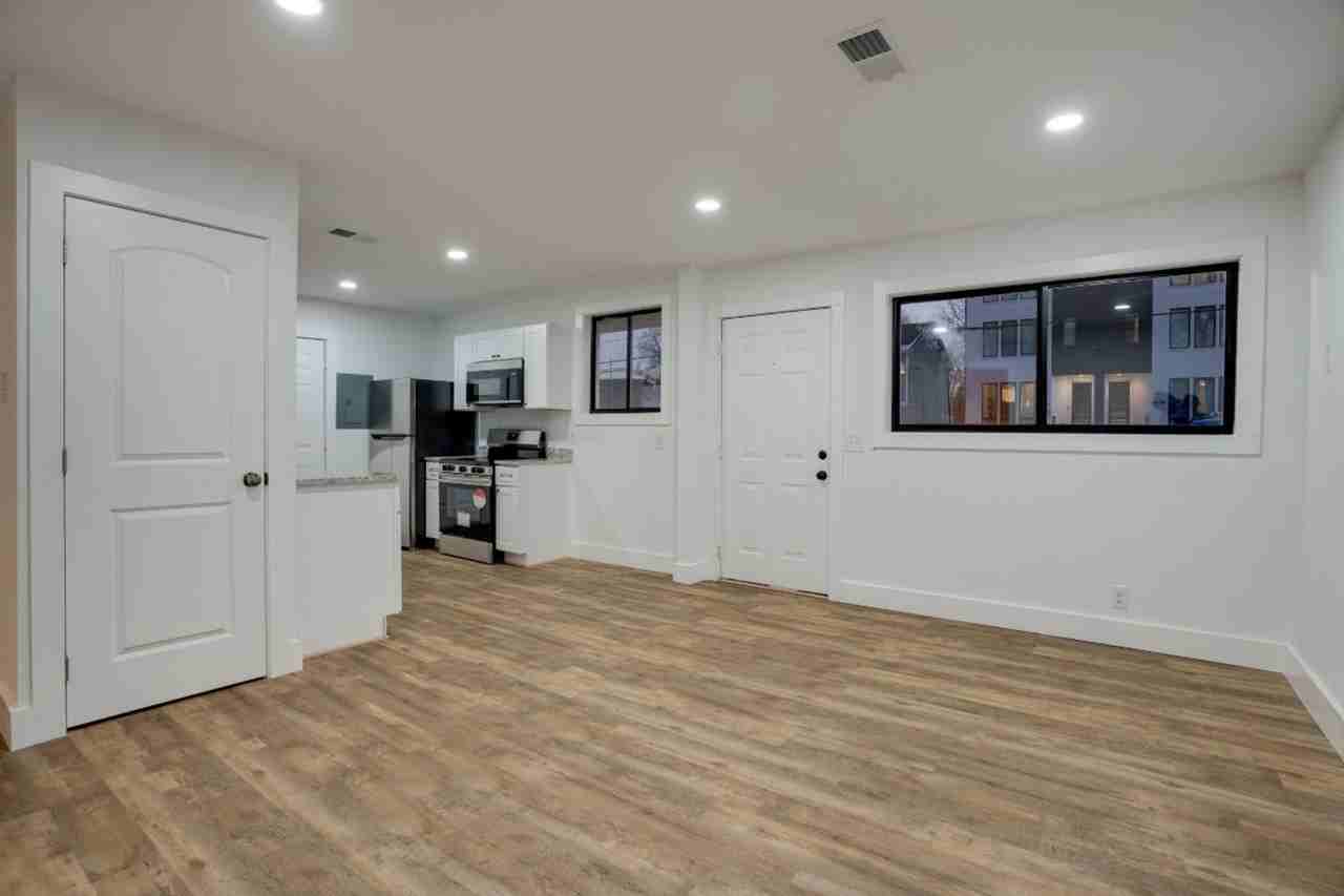 1922 Herman St, Nashville, TN 37208 - Photo 5 of 15