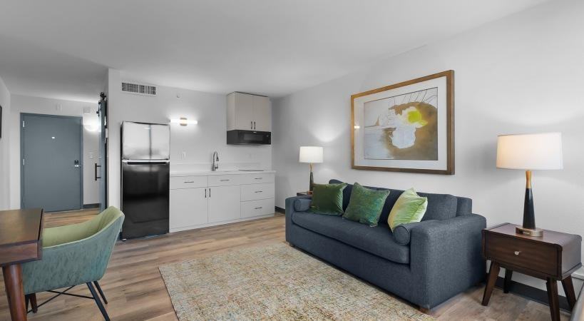 2828 Southwest Fwy - Photo 5 of 14