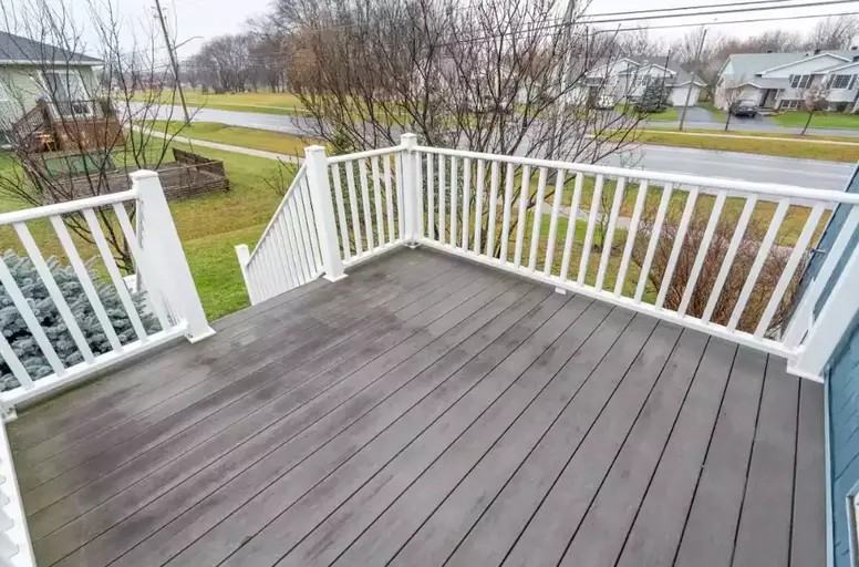 2 Sunset Blvd - Photo 3 of 10