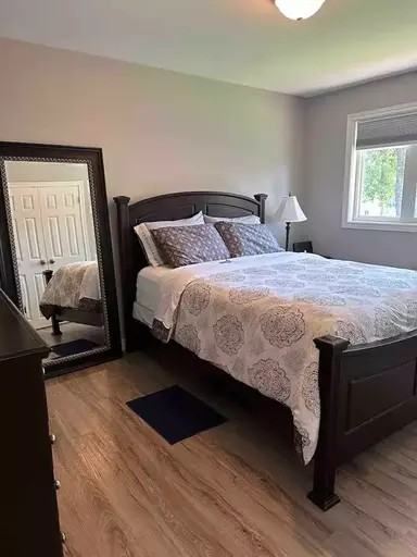 787 Rosedale Ave - Photo 2 of 15