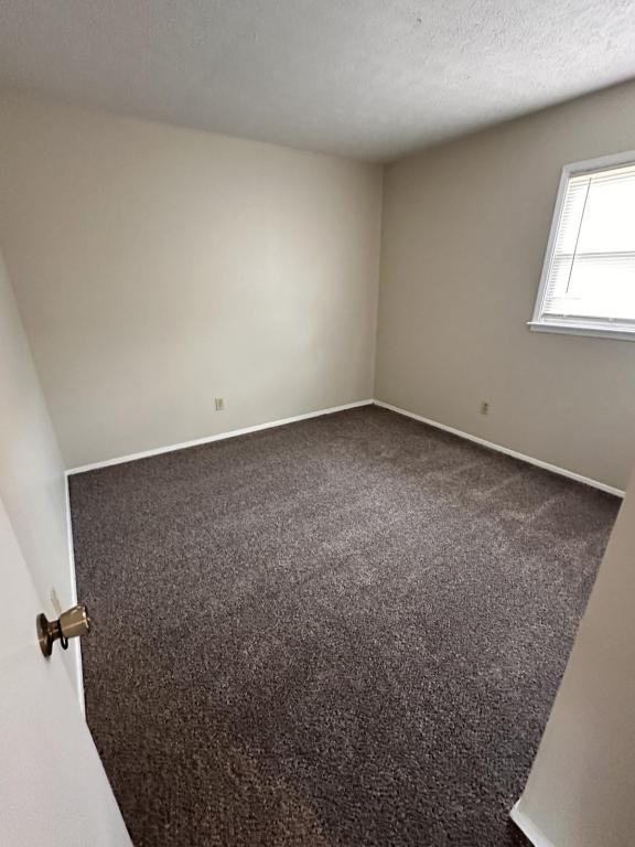 6128 Cooper Chapel Rd - Photo 4 of 7