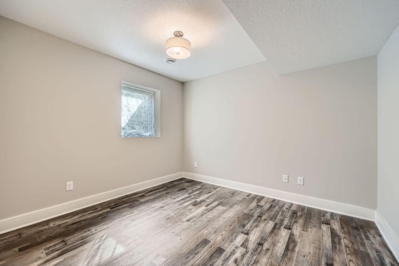 316 61st St Sw #316-61st - Photo 3 of 31