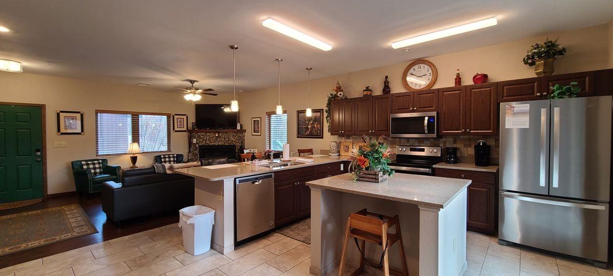 132 Village Dr - Photo 2 of 7