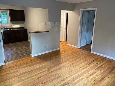 1108 Fountain St - Photo 2 of 12