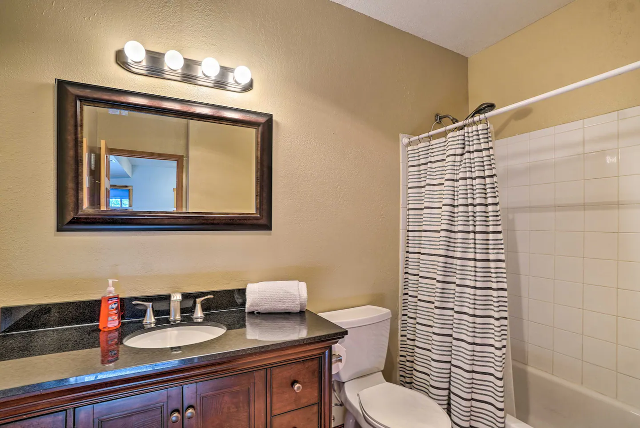 6905 Sprucedale Park Way - Photo 3 of 33