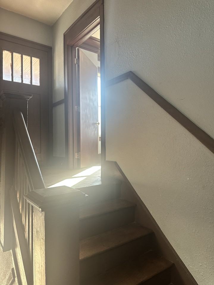 4114 W Euclid St #4114 - Photo 3 of 21
