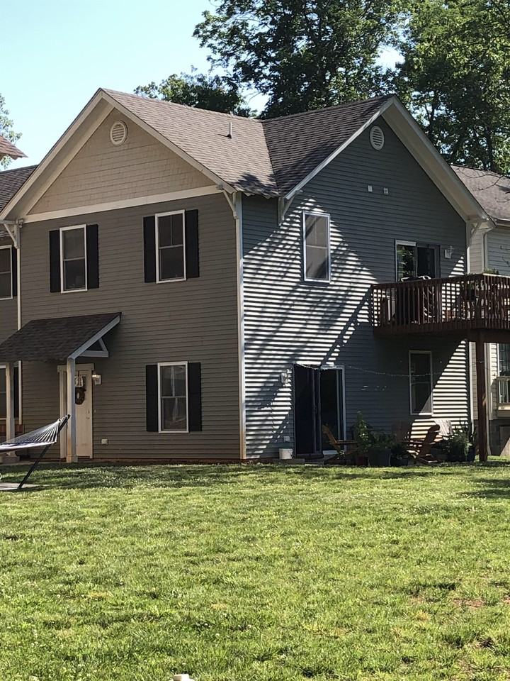 204 Stribling Ave #B - Photo 7 of 18